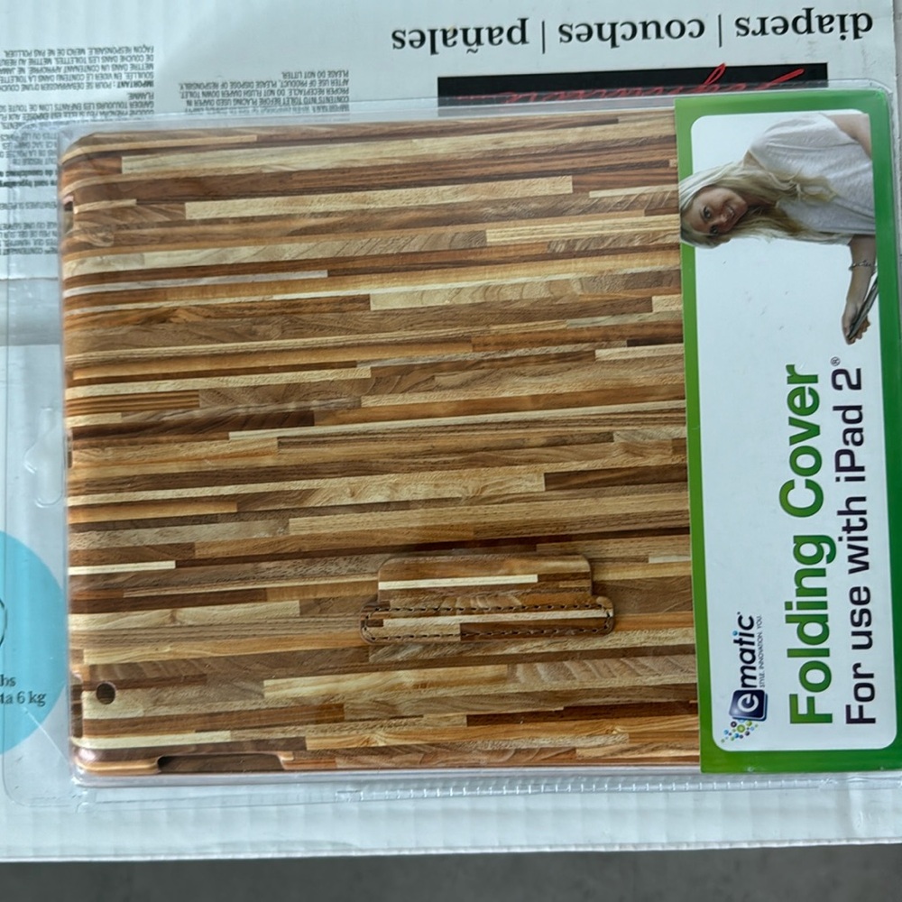 Ematic- Wood case- Keyboard Stand ¡Pad 2